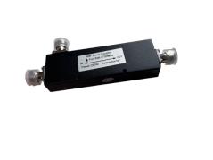 Odbočovač 698-2700 MHz o útlumu 6dB, 3x N(f) Wilkinson