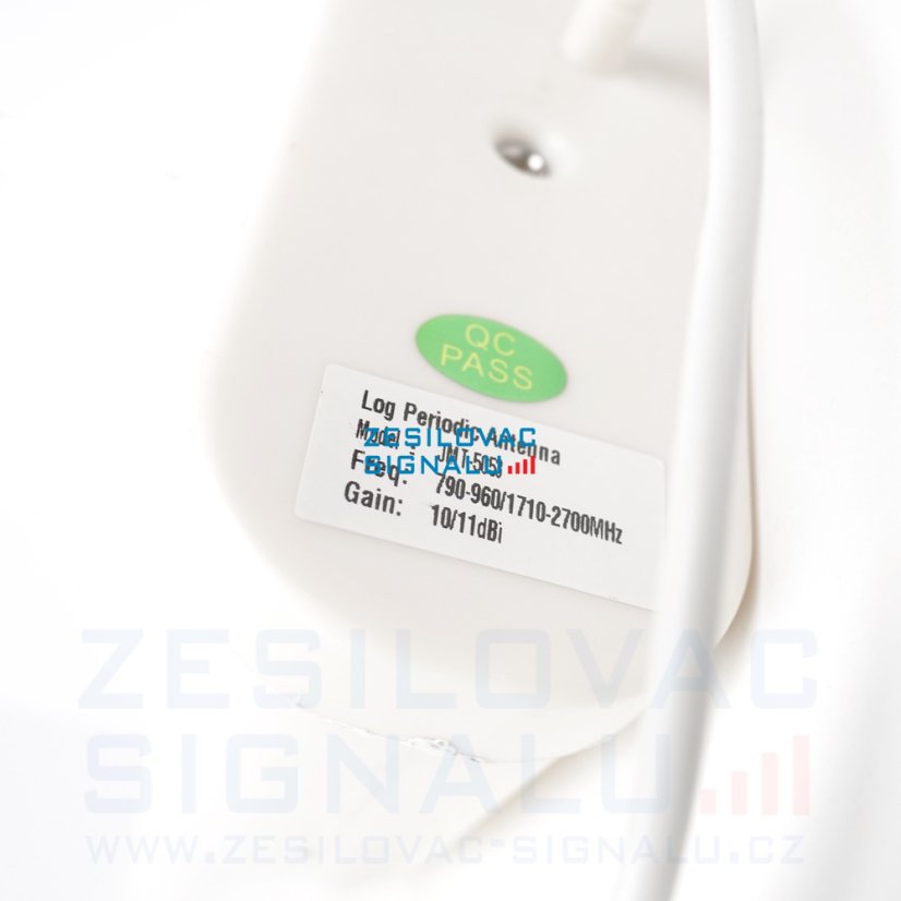 Venkovní krytá směrová anténa AS11 – EGSM, DCS, 3G, 4G/LTE, 11 dBi